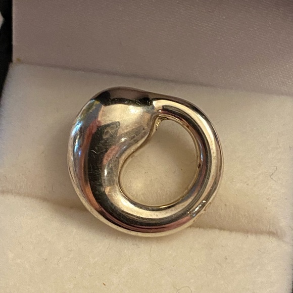 Tiffany & Co Sterling Silver Elsa Peretti Eternal Circle Pendant - Picture 3 of 11
